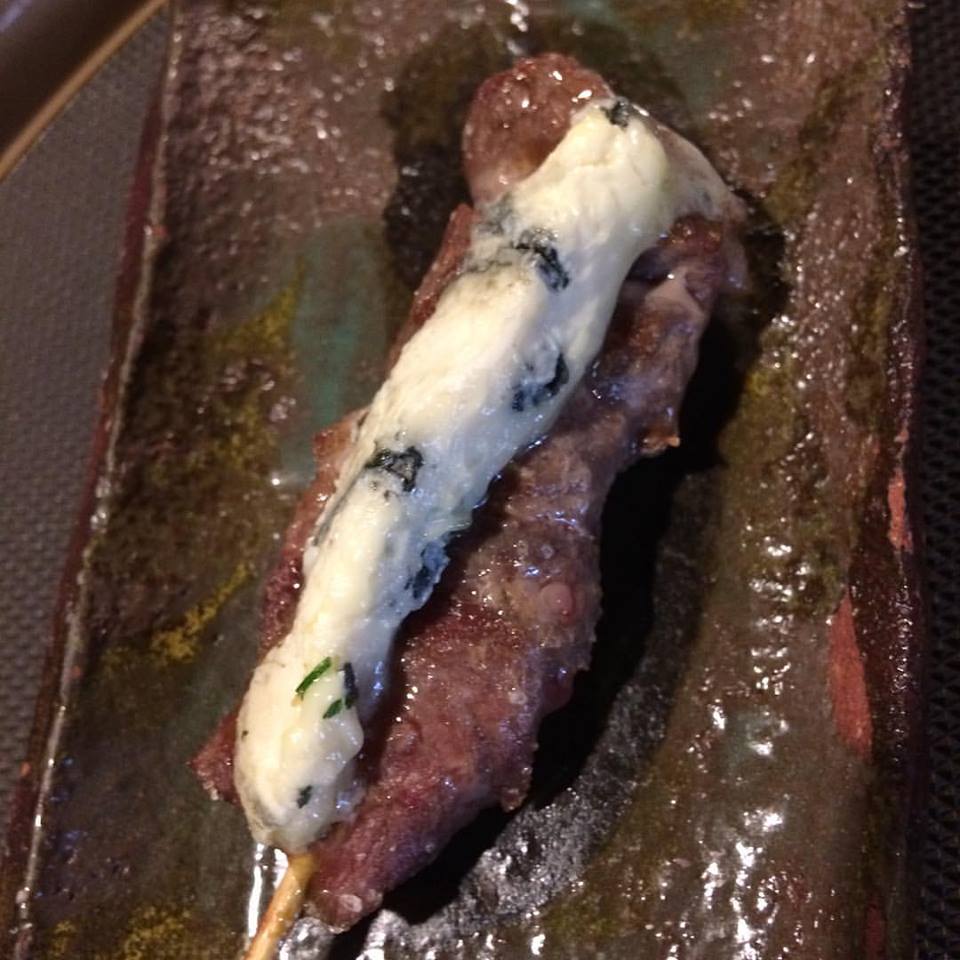 ラムとブルーチーズ串焼き